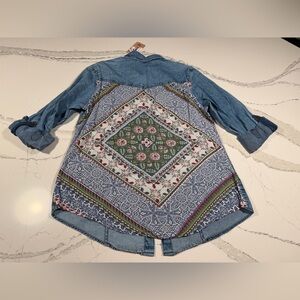 NWT Lola P boho denim shirt with cuffed sleeves and bohemian beaded back Small